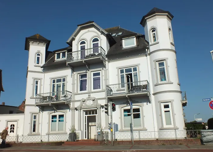 בית הארחה 54° Nord 3*